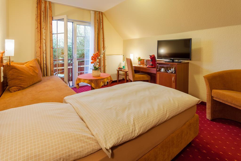 Hotel Restaurant Sonnenhof Weyerbusch Ngoại thất bức ảnh