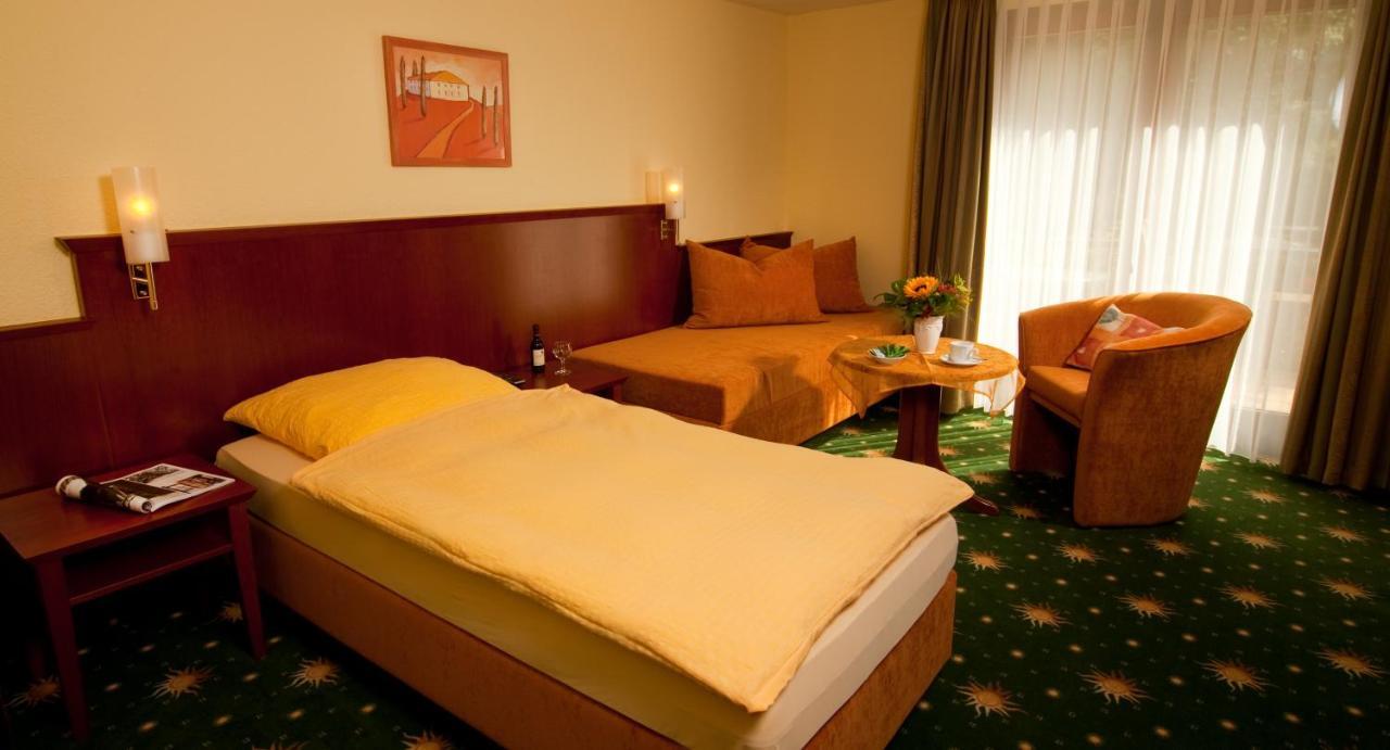 Hotel Restaurant Sonnenhof Weyerbusch Phòng bức ảnh