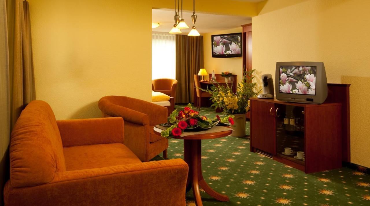 Hotel Restaurant Sonnenhof Weyerbusch Phòng bức ảnh